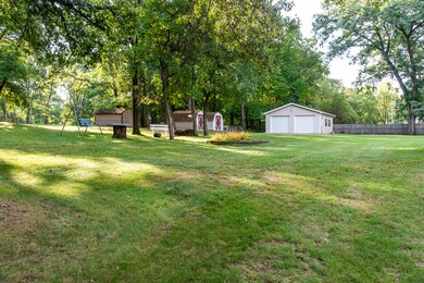 9135 Oakland Dr, Portage, MI 49024 - photo 6