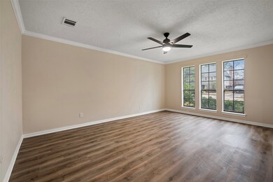 Versatile bonus room, ideal for use as a home offi