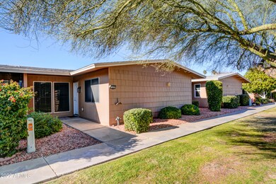 10805 W Santa fe Dr, Sun City, AZ 85351 - photo 4