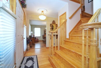 3232 Richmond Rd, Staten Island, NY 10306 - photo 4
