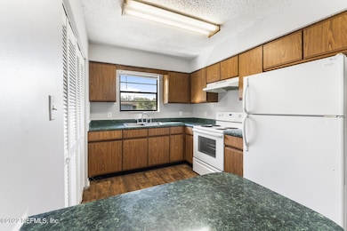 6405 Cooper Ln, Jacksonville, FL 32210 - photo 5