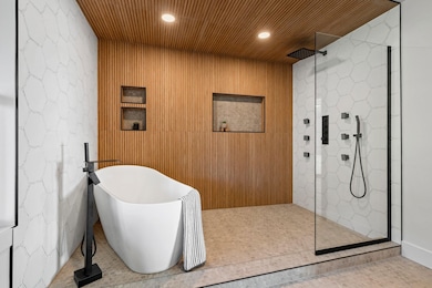 3660 County Rd S, Little Suamico, WI 54141 - photo 6