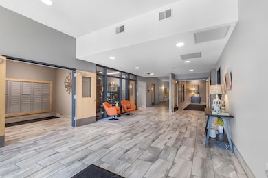 Portland Tower unit 1005, Minneapolis, MN 55415 - photo 7