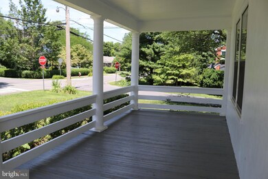 200 S Orchard Dr, Purcellville, VA 20132 - photo 5