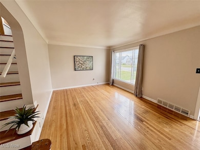 1807 E 294th St, Wickliffe, OH 44092 - photo 4