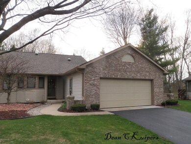 8763 Lindsey Ln SW unit 42, Byron Center, MI 49315 - photo 2
