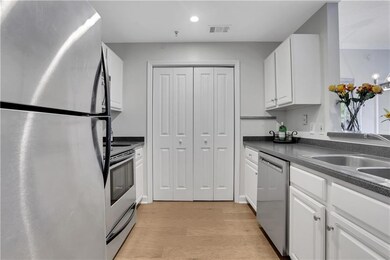 Park Central unit 619, Atlanta, GA 30309 - photo 3