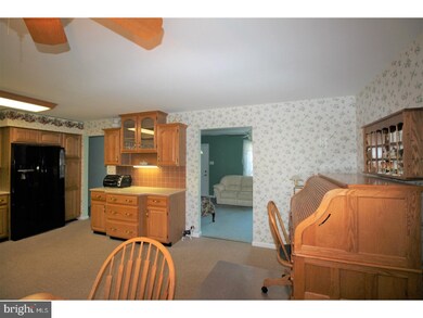 1759 4th St, Langhorne, PA 19047 - photo 4