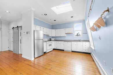 328 Prospect St unit C, Cambridge, MA 02139 - photo 3