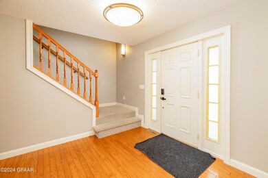 2217 6th Ave NW, East Grand Forks, MN 56721 - photo 4