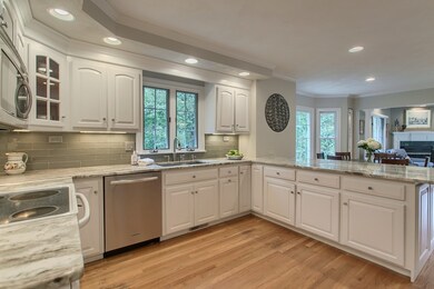 43 Oxbow Cir, North Andover, MA 01845 - photo 3