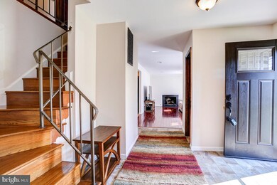 2316 Ballycairne Ct, Reston, VA 20191 - photo 5