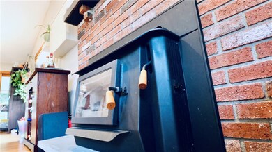 38 Winsor Ave, Johnston, RI 02919 - photo 5