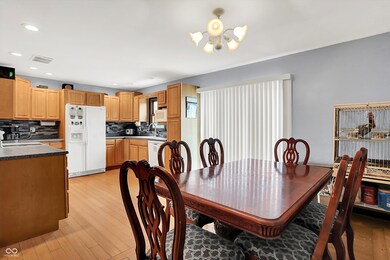 3365 Virginia St, Columbus, IN 47203 - photo 7