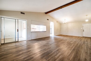 267 E Castle Harbour Dr, Friendswood, TX 77546 - photo 7