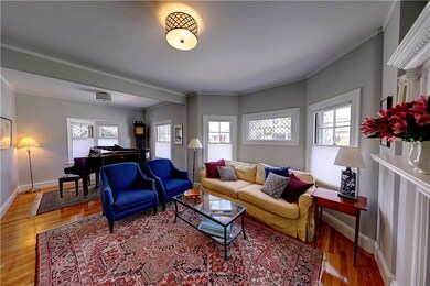 47 Adelphi Ave, Providence, RI 02906 - photo 7