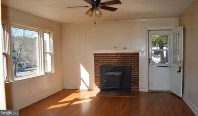 1132 Round Hill Rd, Winchester, VA 22602 - photo 2