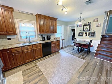 5097 Clearview Ct, Conover, NC 28613 - photo 7