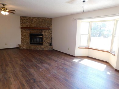 209 Shadow Mountain Dr, Alamogordo, NM 88310 - photo 4