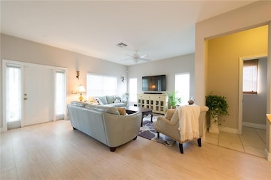 1806 NE 22nd Dr, Jensen Beach, FL 34957 - photo 3