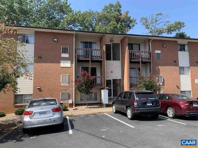 1215 Wertland St unit C31, Charlottesville, VA 22903 - photo 2