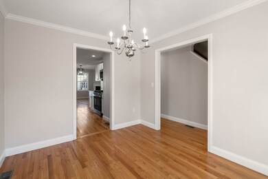 53 Whispering Pine Cir, Worcester, MA 01606 - photo 5