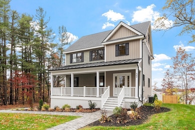 32 Walnut St, Dracut, MA 01826 - photo 4