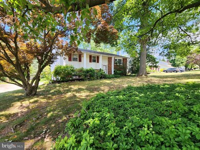 68 S Forge Manor Dr, Phoenixville, PA 19460 - photo 2