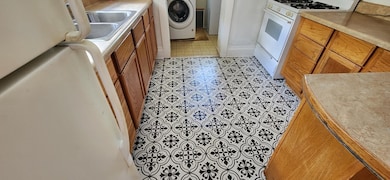 1838 Vinson St, Staunton, VA 24401 - photo 3