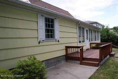 67 Spruce St, Mountain Top, PA 18707 - photo 3