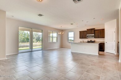 5 living room_kitchen