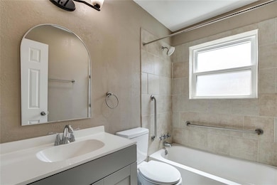 1332 E Brooks St, Norman, OK 73071 - photo 7