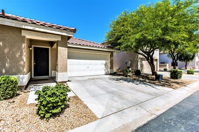 1384 S Wagon Wheel Ct unit III, Chandler, AZ 85286 - photo 3