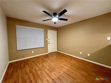 1409 N Bishop St unit 7, San Marcos, TX 78666 - photo 3