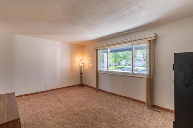 2278 Edmonton rd-1