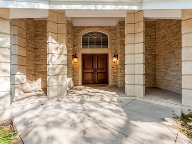 5219 Broadlawn Dr SE, Cedar Rapids, IA 52403 - photo 2