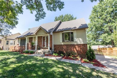 7016 Hallet St, Shawnee, KS 66216 - photo 2