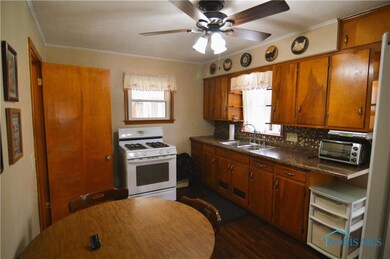 2518 106th St, Toledo, OH 43611 - photo 7