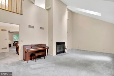 385 Chandler Dr, Shepherdstown, WV 25443 - photo 5