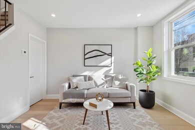 354 E Elm St unit 126, Conshohocken, PA 19428 - photo 3