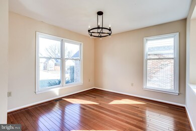 9311 Hilltop Ct, Laurel, MD 20708 - photo 3