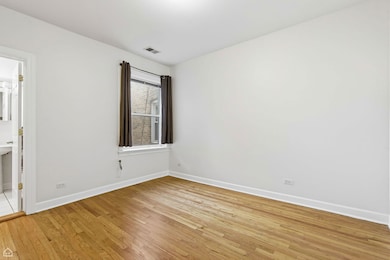 3222 W Berteau Ave unit 2, Chicago, IL 60618 - photo 5