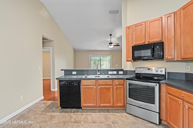 08-Kitchen