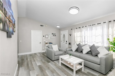 5608 Mandarin Ct, Davenport, FL 33896 - photo 3