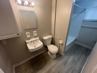 308 Wrexham Ave unit 2, Columbus, OH 43223 - photo 7