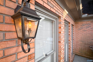 4308 Emerald Ln SE, Decatur, AL 35603 - photo 5