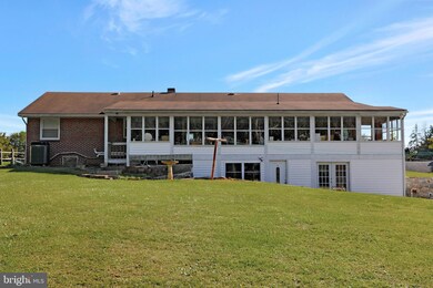 19812 Bennie Dr, Hagerstown, MD 21742 - photo 3