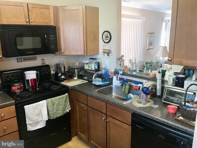 7 Stoney Point Ct, Germantown, MD 20876 - photo 4