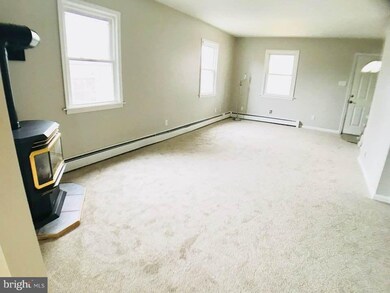 2405 Woodridge Rd, Sparrows Point, MD 21219 - photo 3