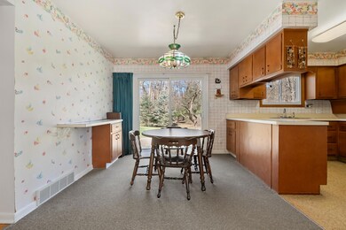 LC - Orchard Ct 409 Gobles 49055-8